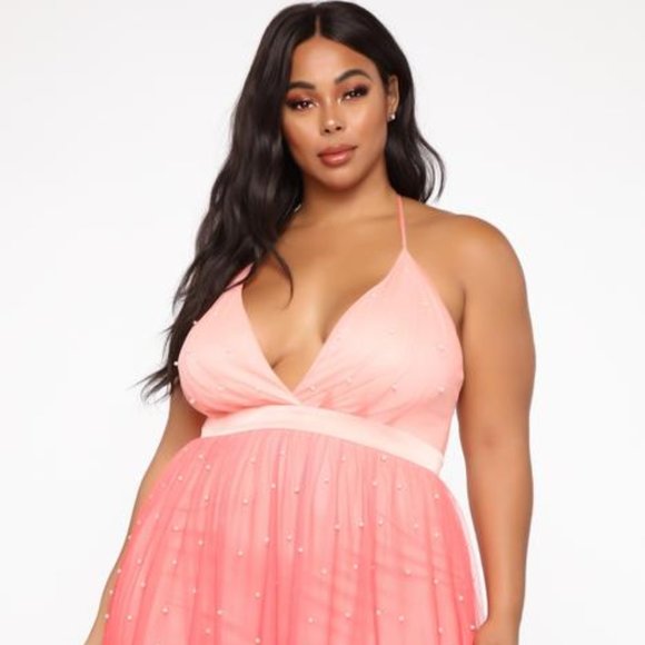 Fashion Nova "Walking On Clouds" Ombre Maxi Dress/SZ2XNWT - Picture 3 of 9